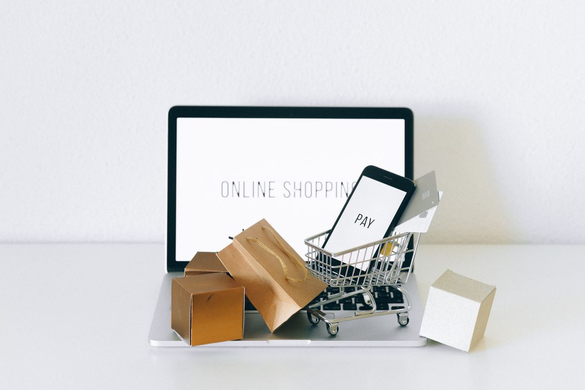 Shopify vs tienda a la medida en 2026: ¿cuál conviene? · westribe.com.mx